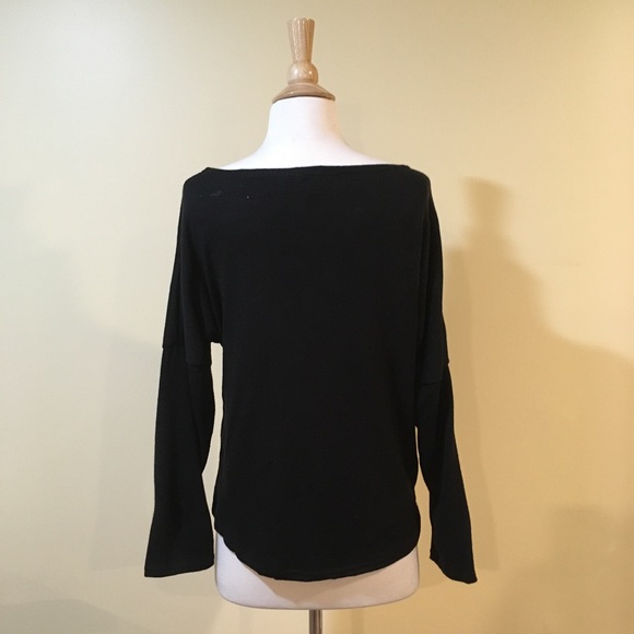 Dolman Sleeve Knit Pocket Sweater Top - Picture 6 of 8